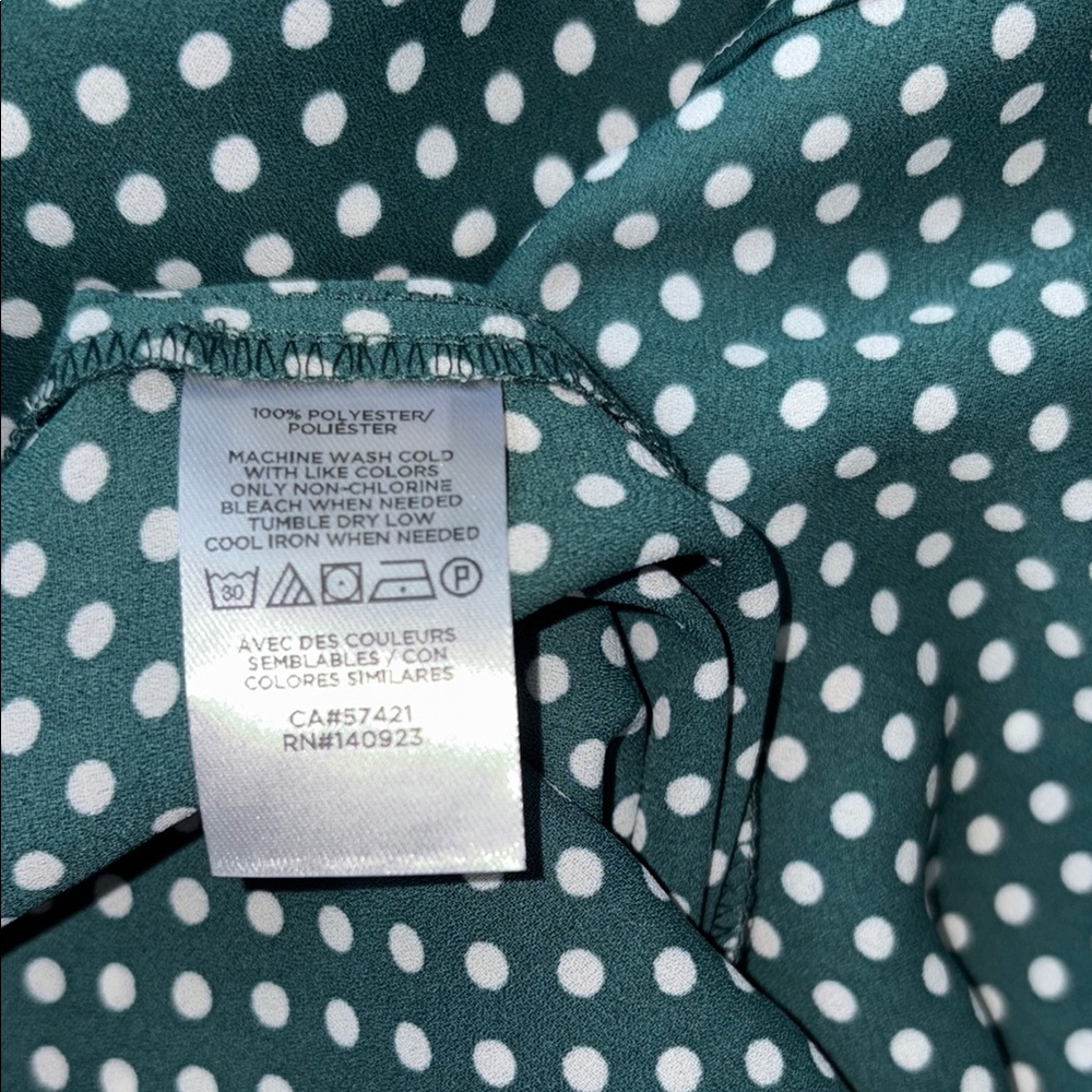 NWT Loft Green Polka Dot Long Sleeve Women's Top Blouse Size LP - Picture 5 of 5